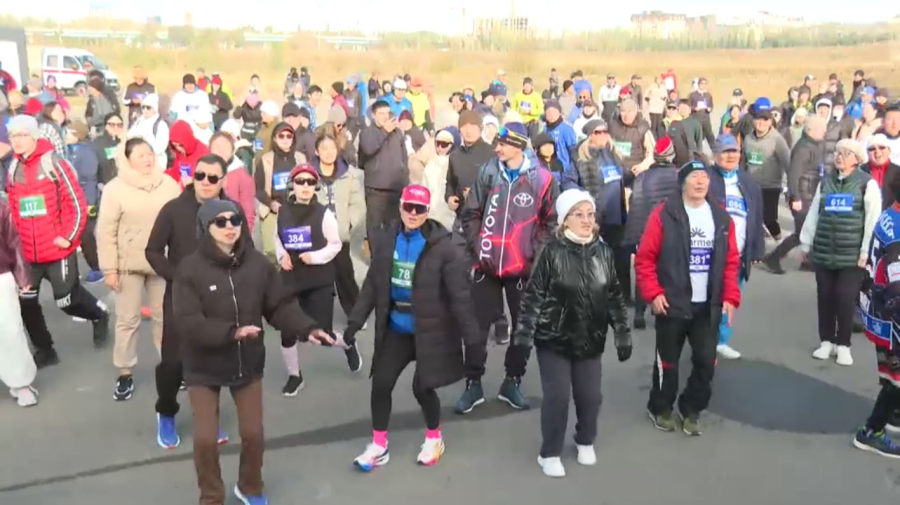 Елордада еңбек адамдары қайырымдылық марафонға қатысты