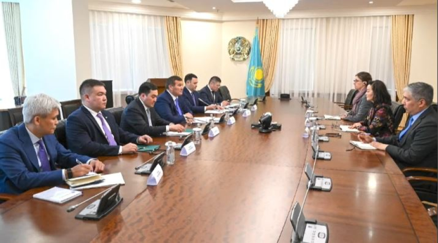 Н. Нәлібаев «ExxonМobil» аға директоры Ю. Киммен кездесті