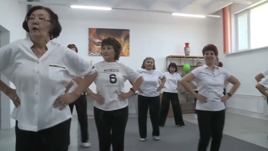 Зейнеткерлер спорт және музыка үйірмелеріне қатысып жүр