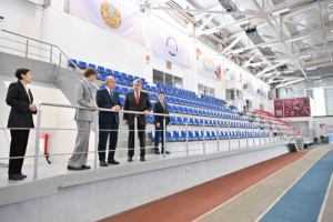 Касым-Жомарт Токаев посетил легкоатлетический центр «Ольга Рыпакова»