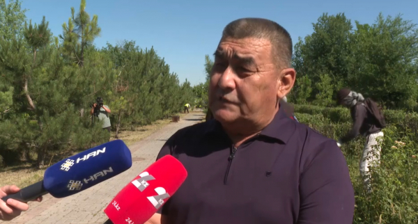 "Таза Қазақстан": Шымкентте акцияға 100-ден аса адам белсене қатысты