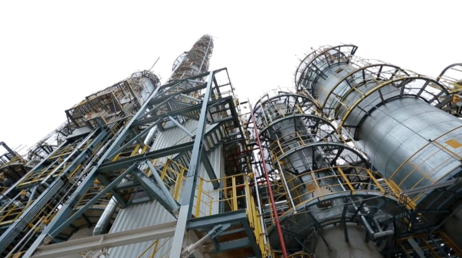 Казахстан увеличит переработку нефти