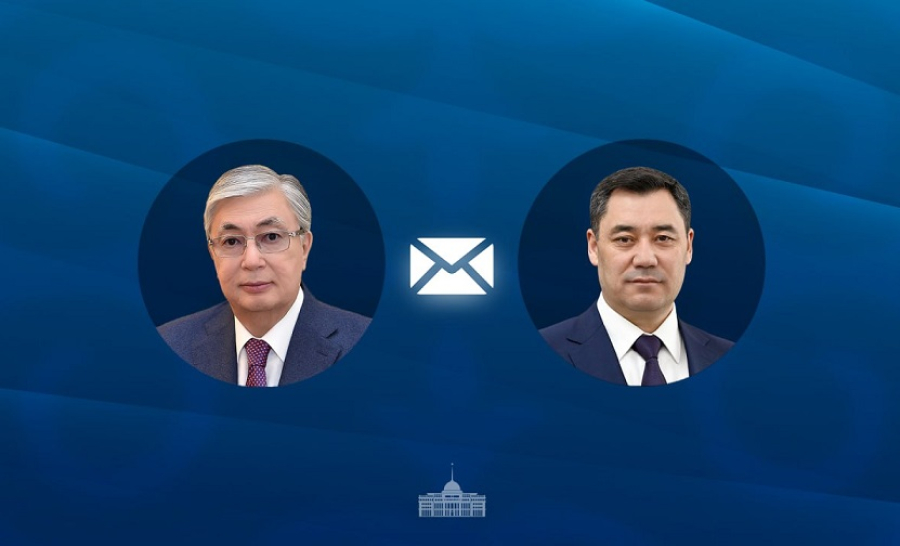 Токаев поздравил Жапарова с успешным проведением выборов в Жогорку Кенеш
