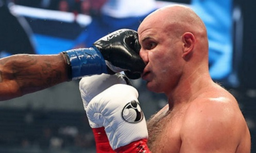 Казахстанский нокаутер узнал последствия первого в карьере поражения