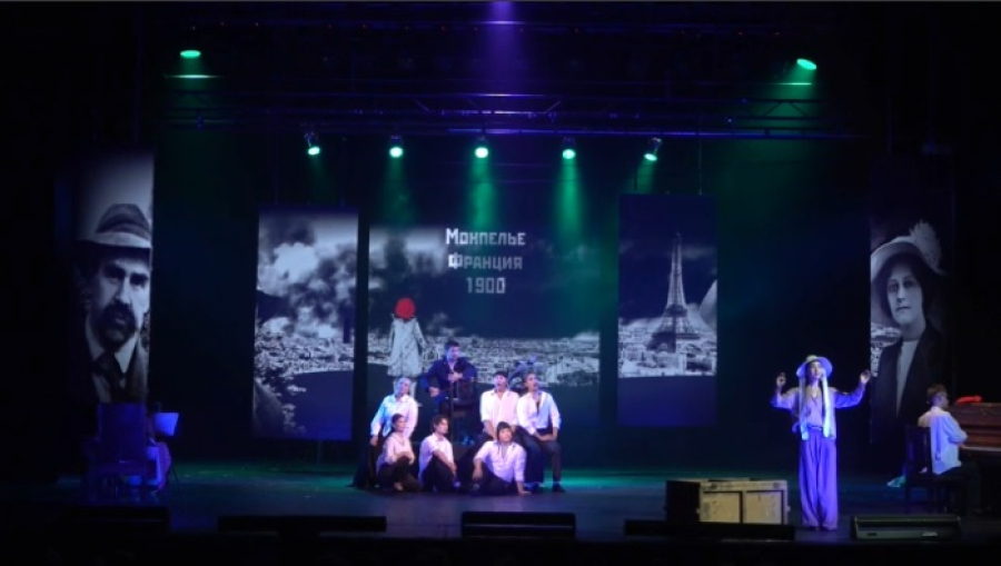 Артисты алматинского театра выступили в Москве